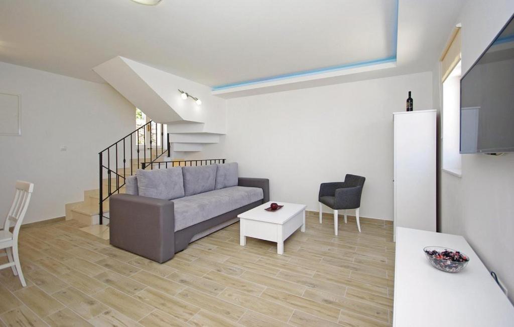 Villa Ursula Podgora Ruang foto